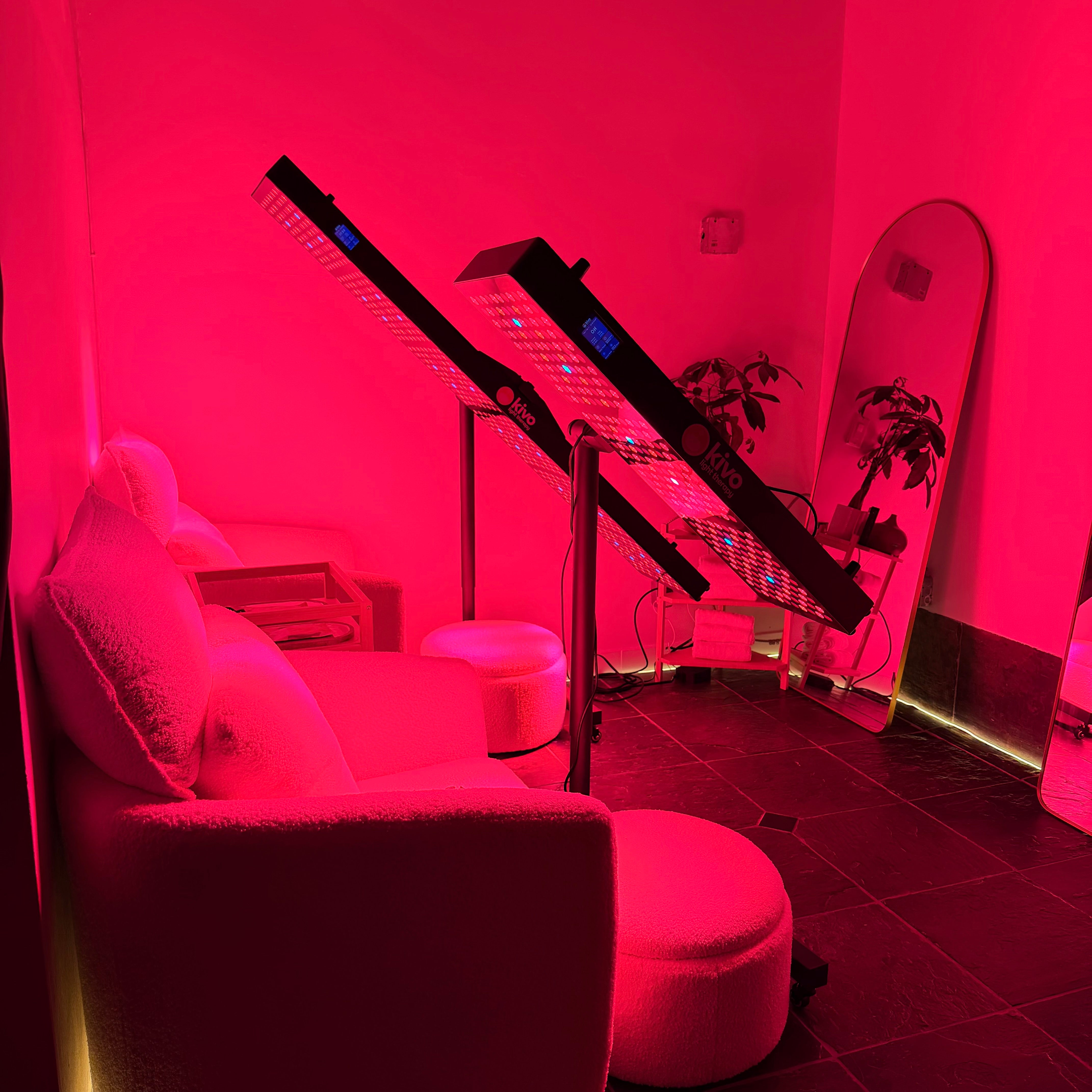 Kivo Pro 3600: Premium XX-Large Red Light Therapy Panel